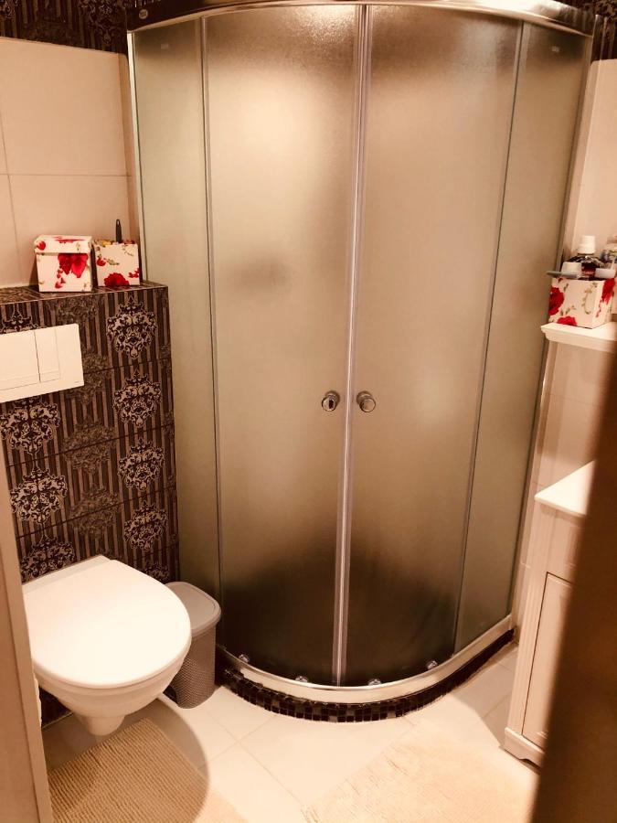 Tomas Apartments Gold كارلوفي فاري المظهر الخارجي الصورة